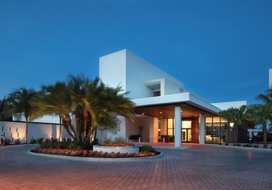 Hotel ZOTA BEACH RESORT