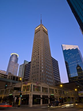 Hotel W MINNEAPOLIS  THE FOSHAY