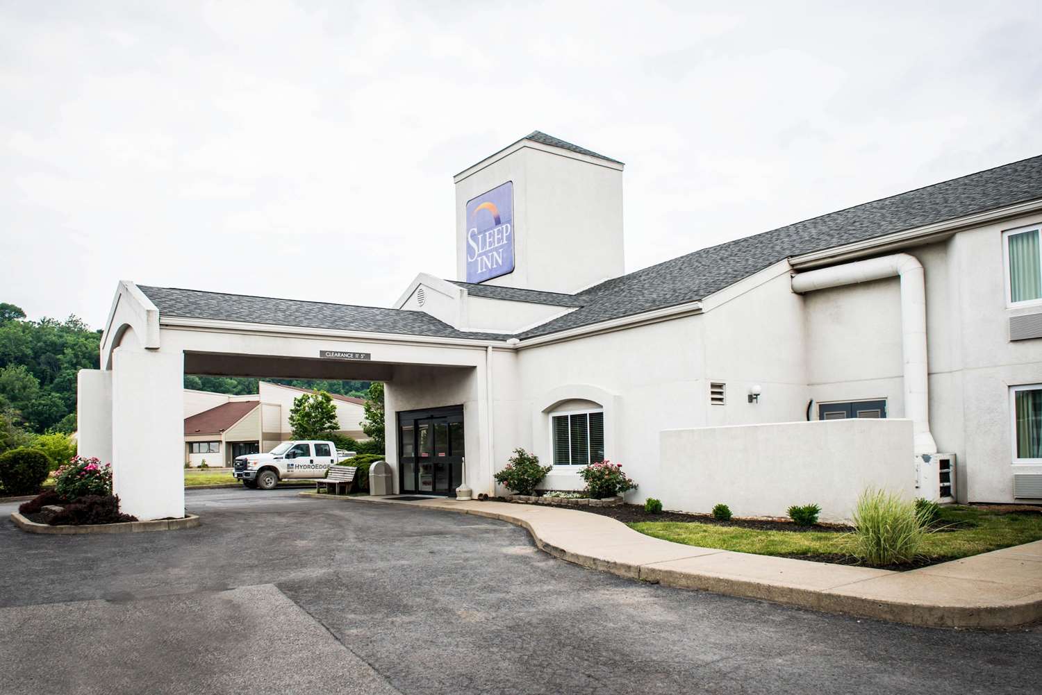 Hotel SLEEP INN BRIDGEPORT-CLARKSBURG