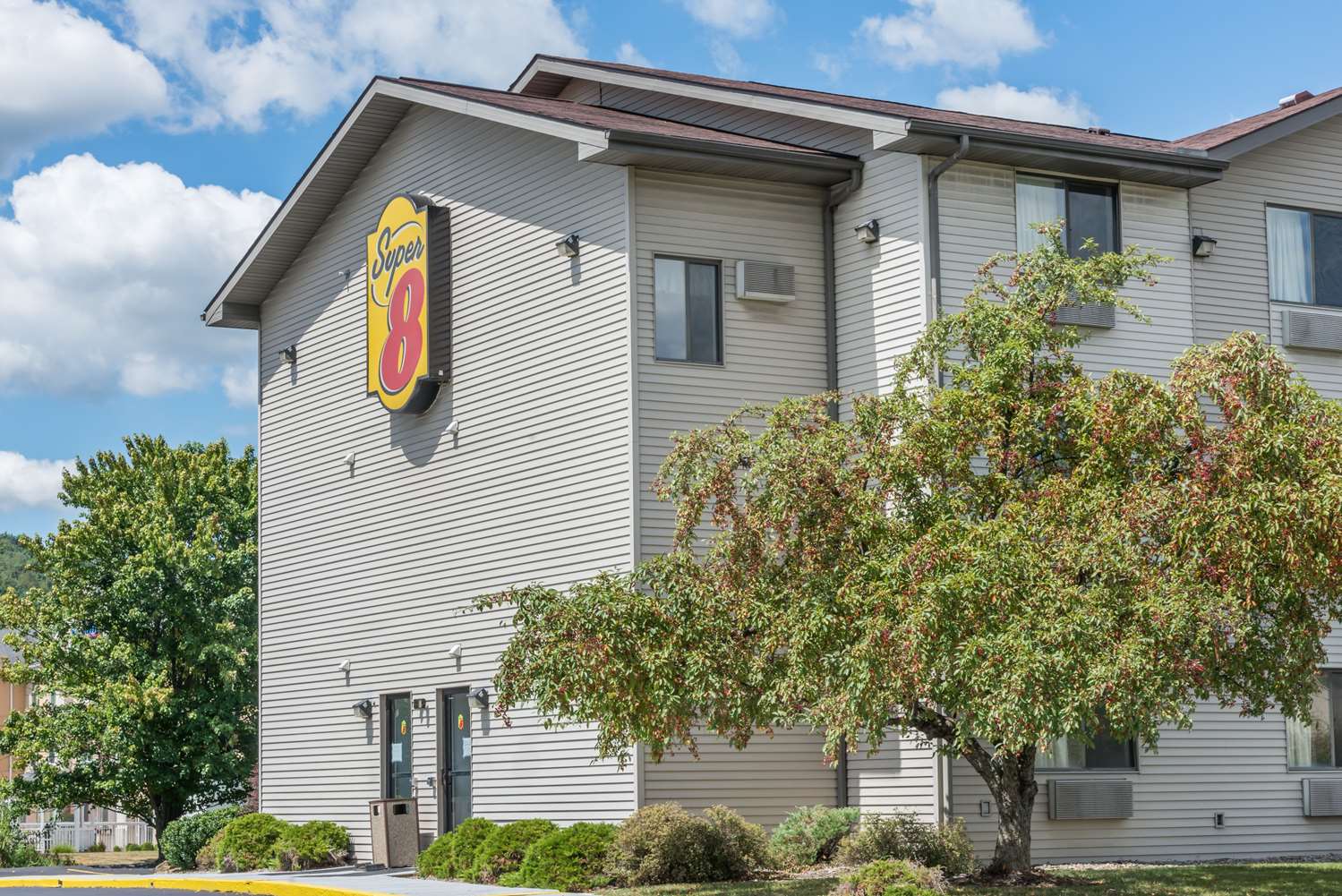 Hotel SUPER 8 NEW STANTON