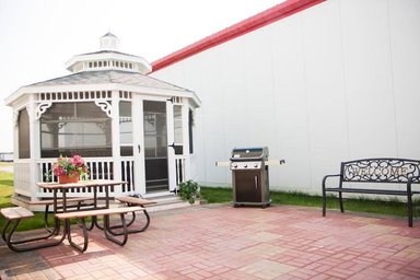Hotel NORTH COUNTRY INN AND SUITES