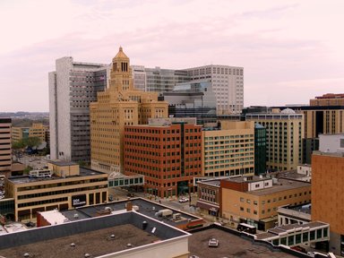 Hotel HOLIDAY INN ROCHESTER DOWNTOWN
