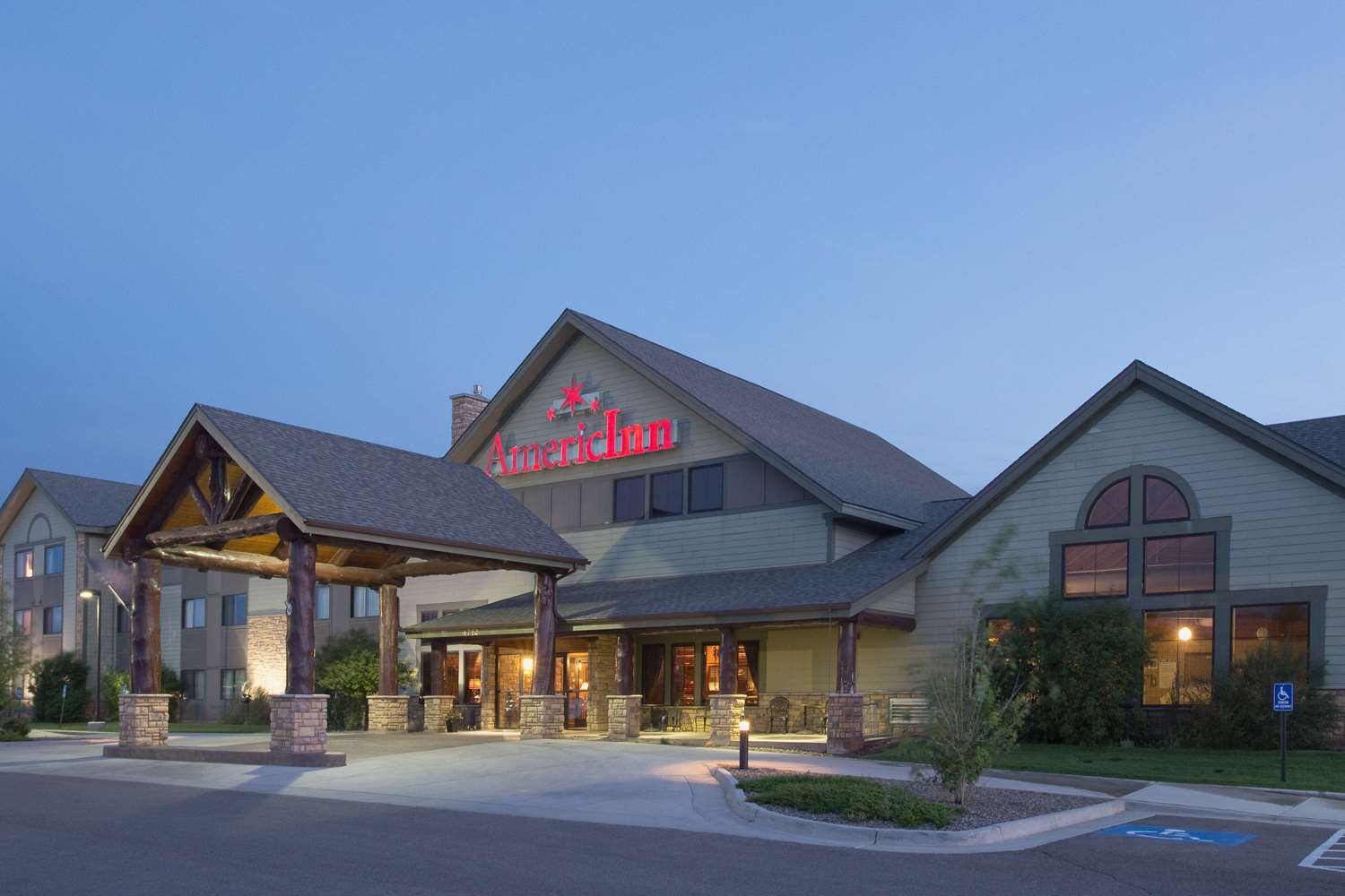 Hotel AMERICINN LARAMIE