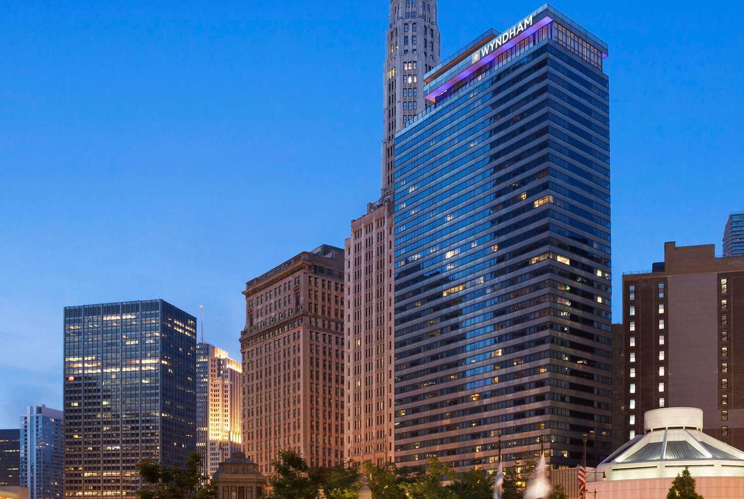 Hotel WYNDHAM GRAND CHICAGO RIVERFRONT
