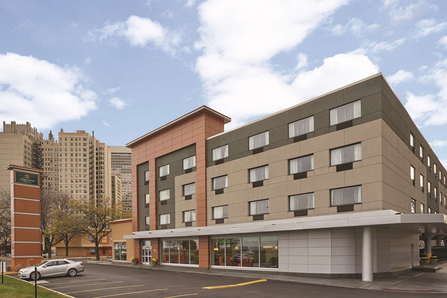 Hotel LA QUINTA INN & SUITES CHICAGO - LAKE SHORE