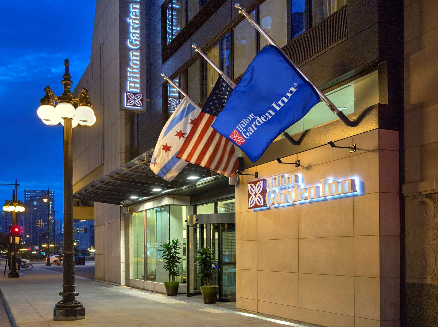 Hotel HILTON GARDEN INN CHICAGO-NORTH LOOP