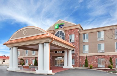 Hotel HOLIDAY INN EXPRESS & SUITES FARMINGTON