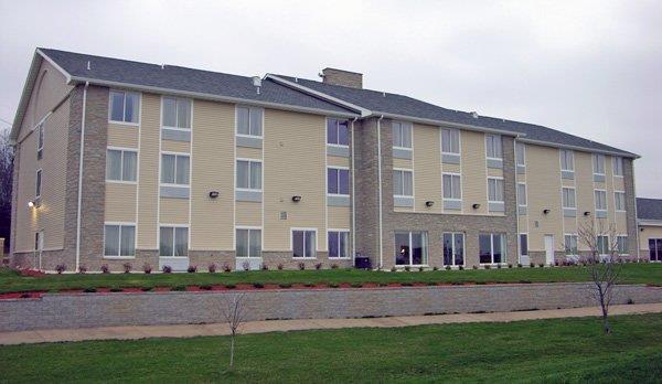 Hotel CROWN POINTE LODGE