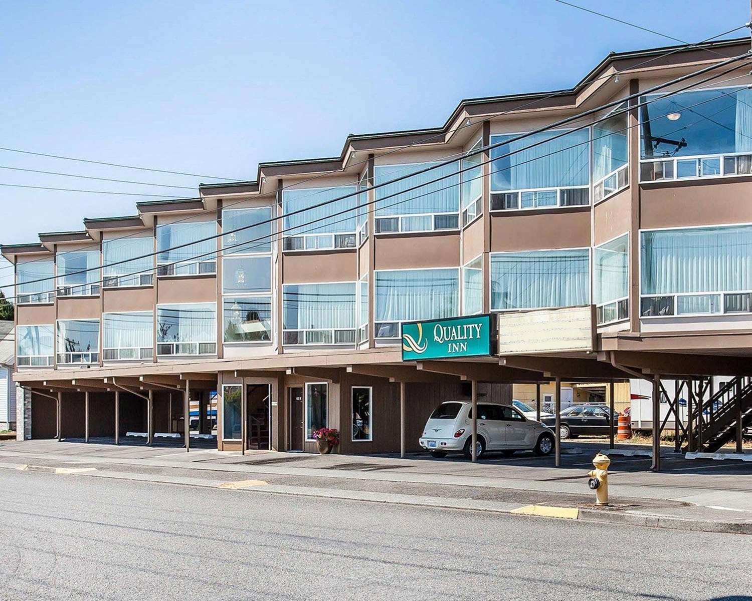 Hotel QUALITY INN UPTOWN