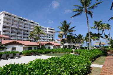 Hotel BEACHCOMBER RESORT