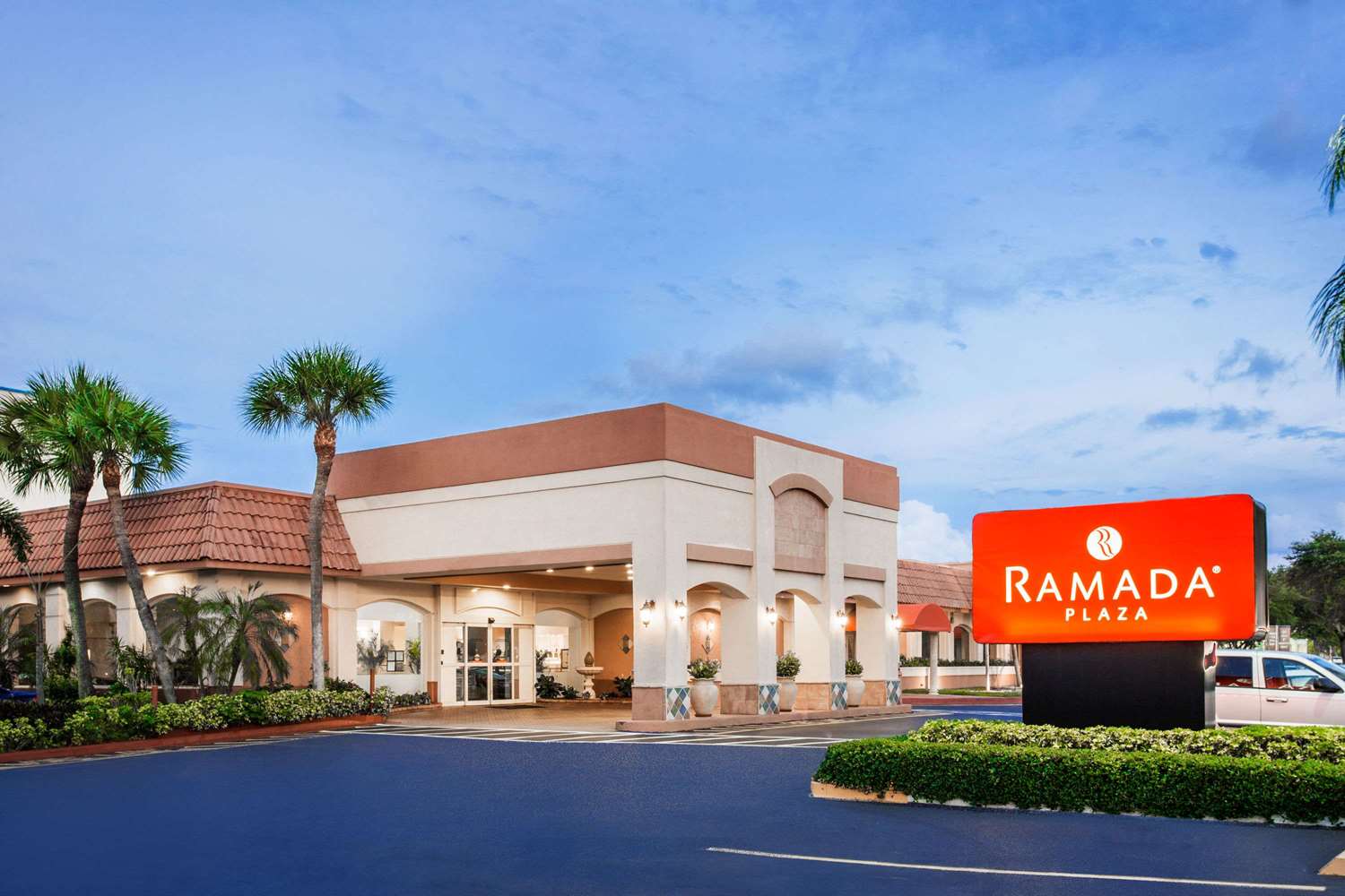 Hotel RAMADA PLAZA FORT LAUDERDALE