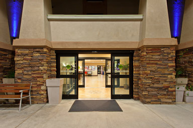 Hotel HOLIDAY INN EXPRESS & SUITES TWENTYNINE PALMS- JOSHUA TREE