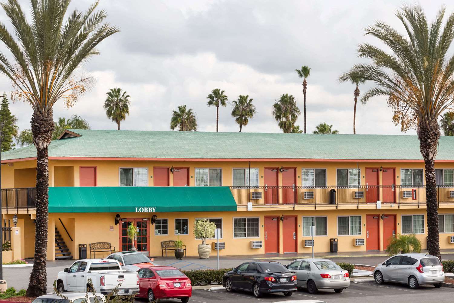 Hotel TRAVELODGE BY WYNDHAM OCEANSIDE