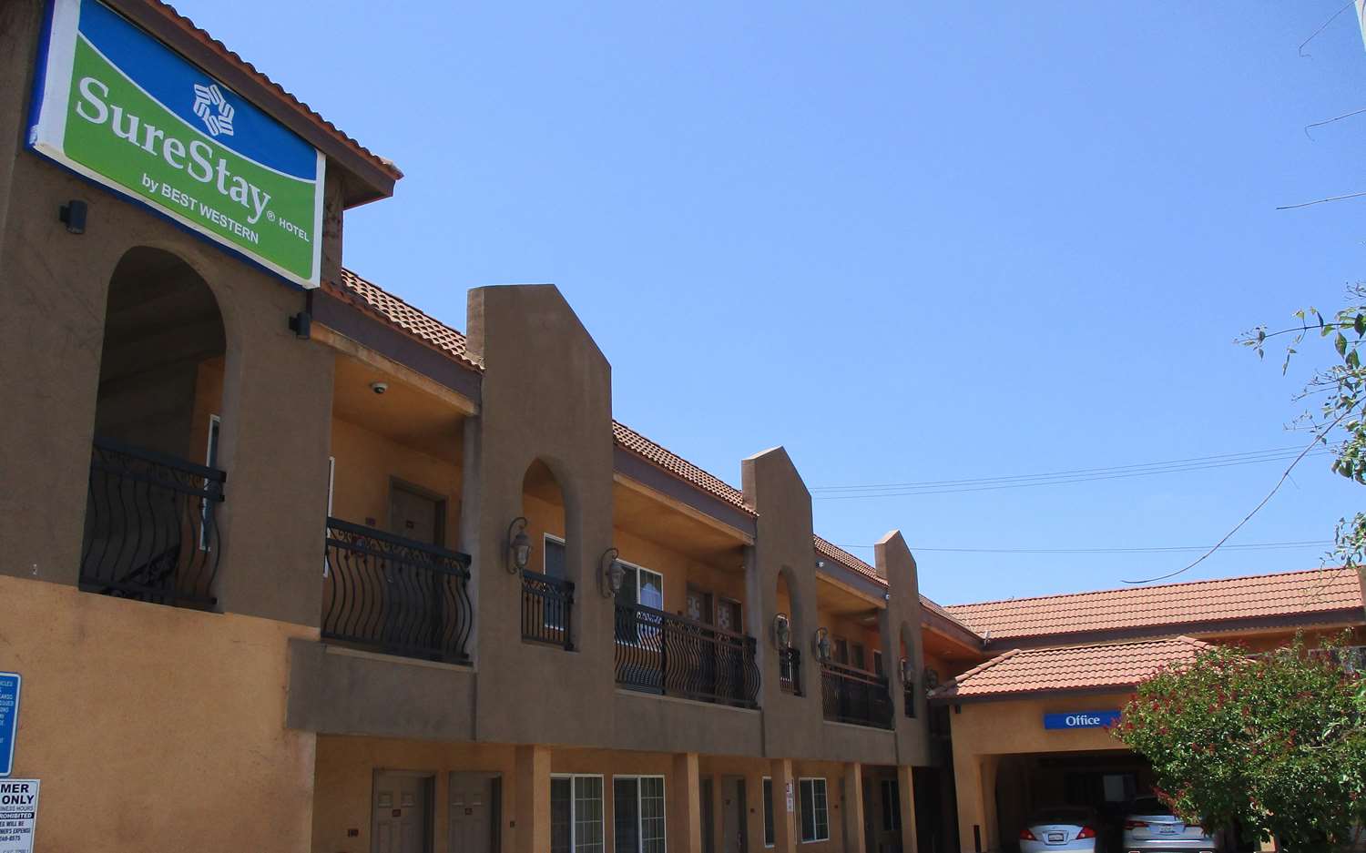 Hotel SURESTAY HOTEL SOUTH GATE