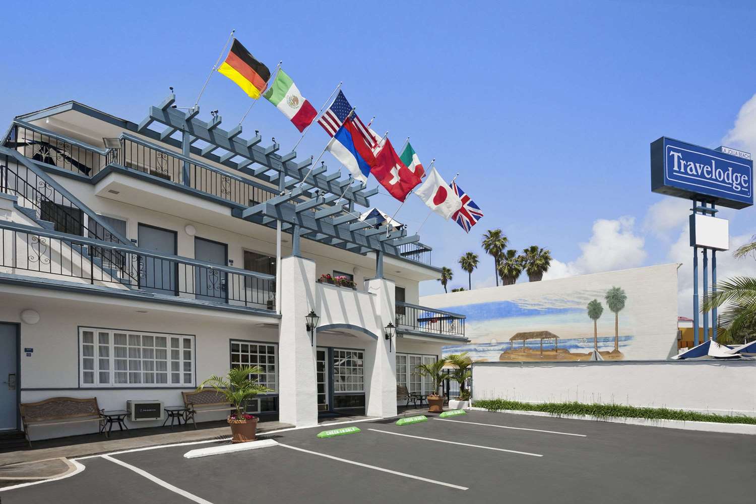 Hotel TRAVELODGE BY WYNDHAM, LA JOLLA BEACH