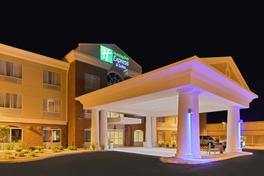 Hotel HOLIDAY INN EXPRESS & SUITES NEW MARTINSVILLE