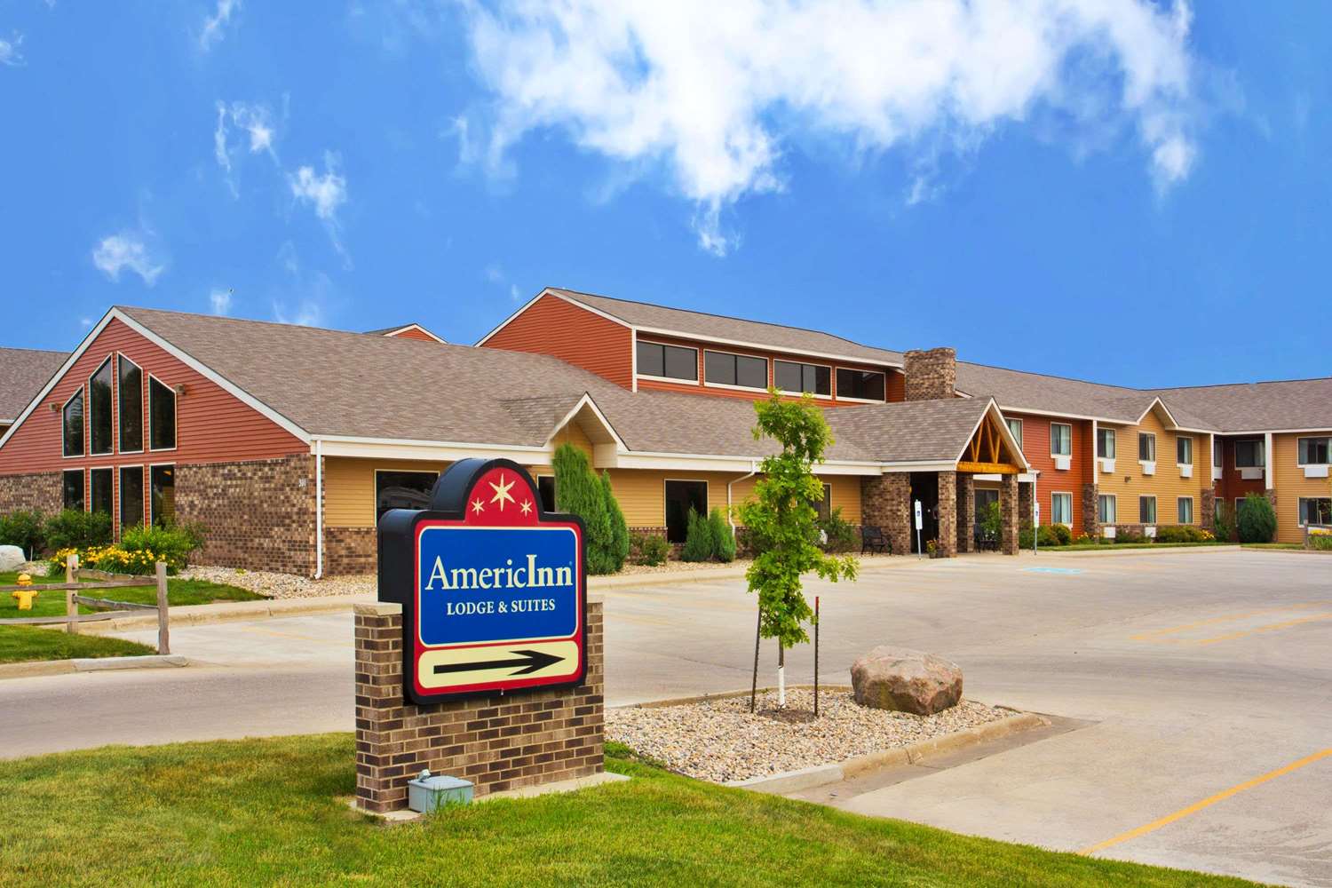 Hotel AMERICINN BY WYNDHAM ABERDEEN EVENT CENTER