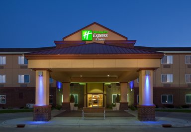 Hotel HOLIDAY INN EXPRESS & SUITES ABERDEEN