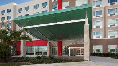Hotel HOLIDAY INN EXPRESS & SUITES ORLANDO AT SEAWORLD