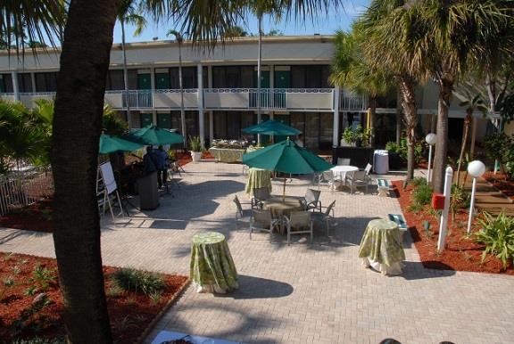 Hotel SAWGRASS INN CONFERENCE CTR