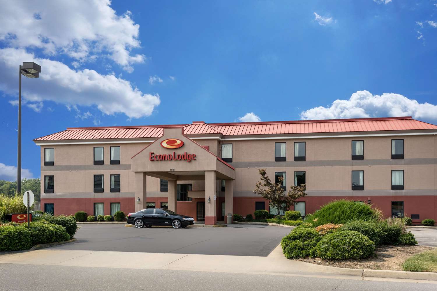 Hotel ECONO LODGE NEAR FORT LEE AT I-295