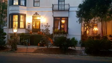 Hotel BALLASTONE INN