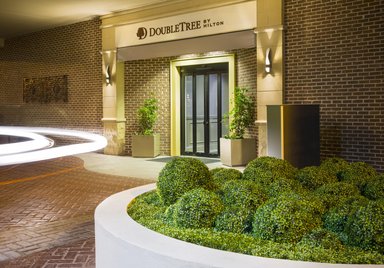 Hotel DOUBLETREE BY HILTON SAVANNAH HISTORIC DISTRICT