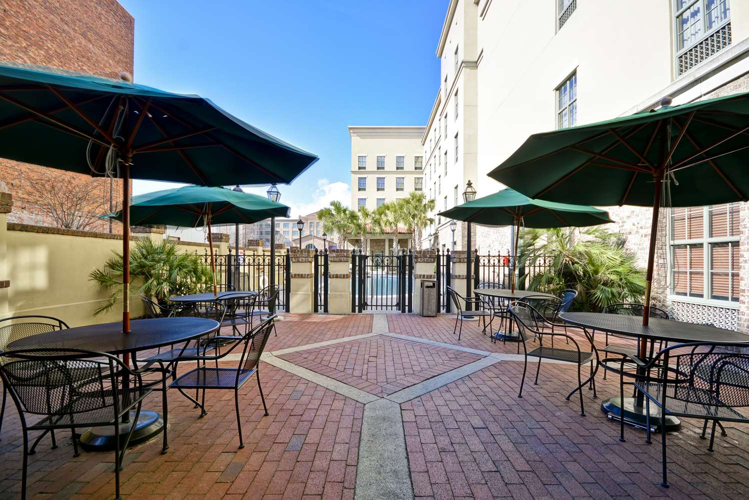 Hotel HAMPTON INN SAVANNAH-HISTORIC DISTRICT