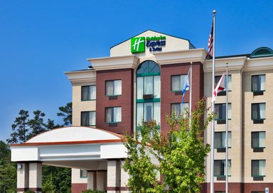Hotel HOLIDAY INN EXPRESS & SUITES BIRMINGHAM - INVERNESS 280