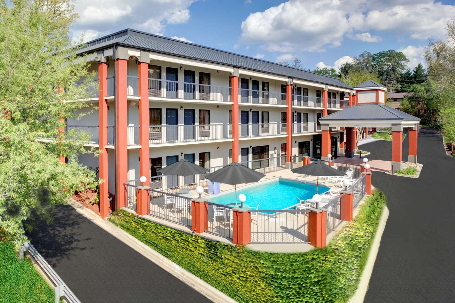 Hotel CLARION INN BILTMORE VILLAGE