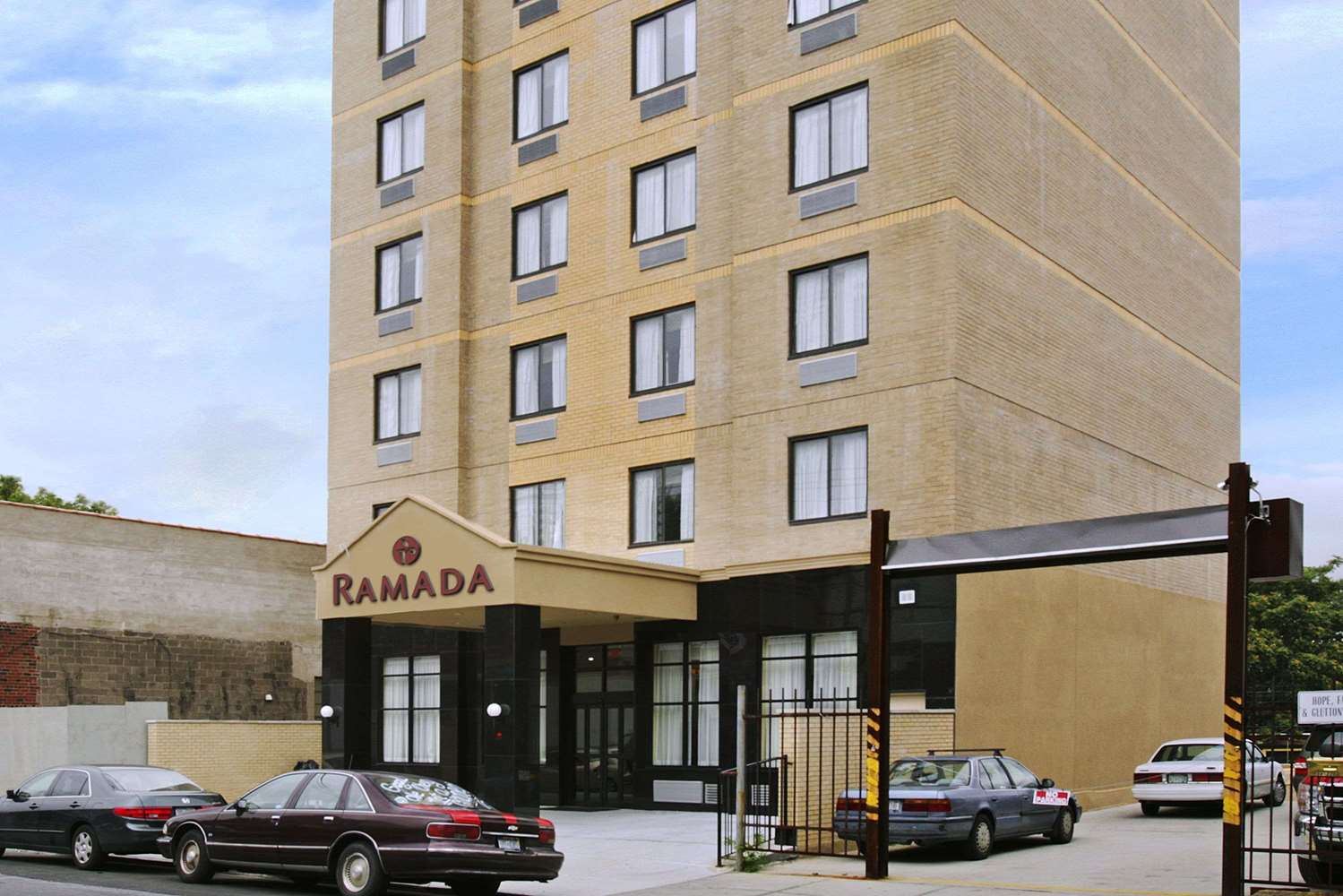 Hotel RAMADA LONG ISLAND CITY
