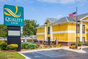 Hotel QUALITY INN ALEXANDER CITY