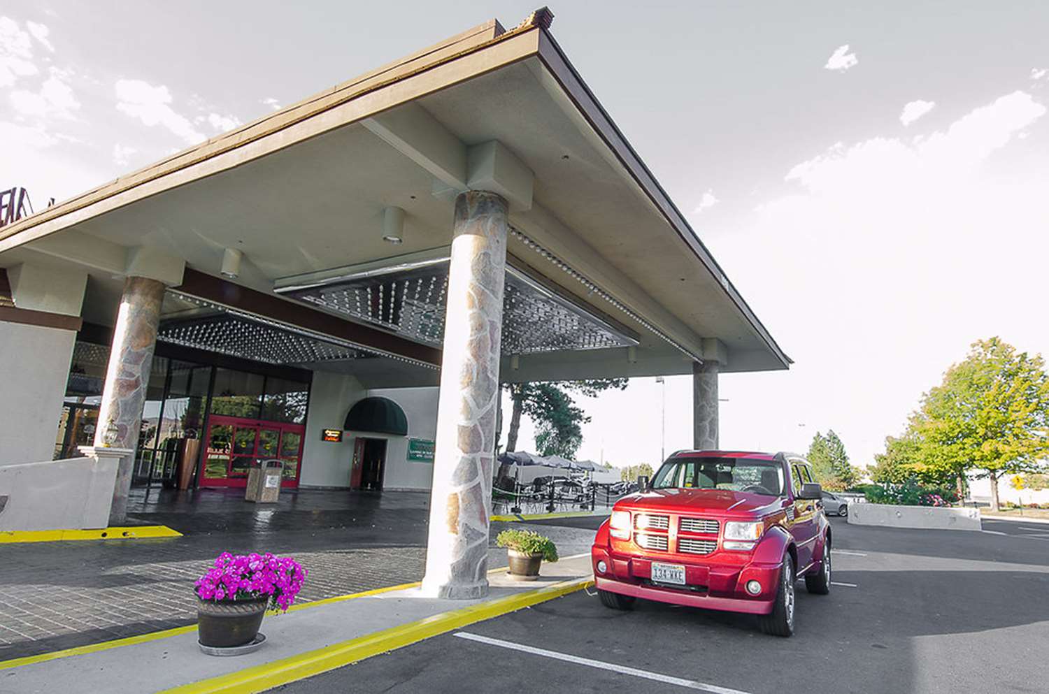Hotel SURESTAY PLUS HOTEL BY BEST WESTERN RENO AIRPORT