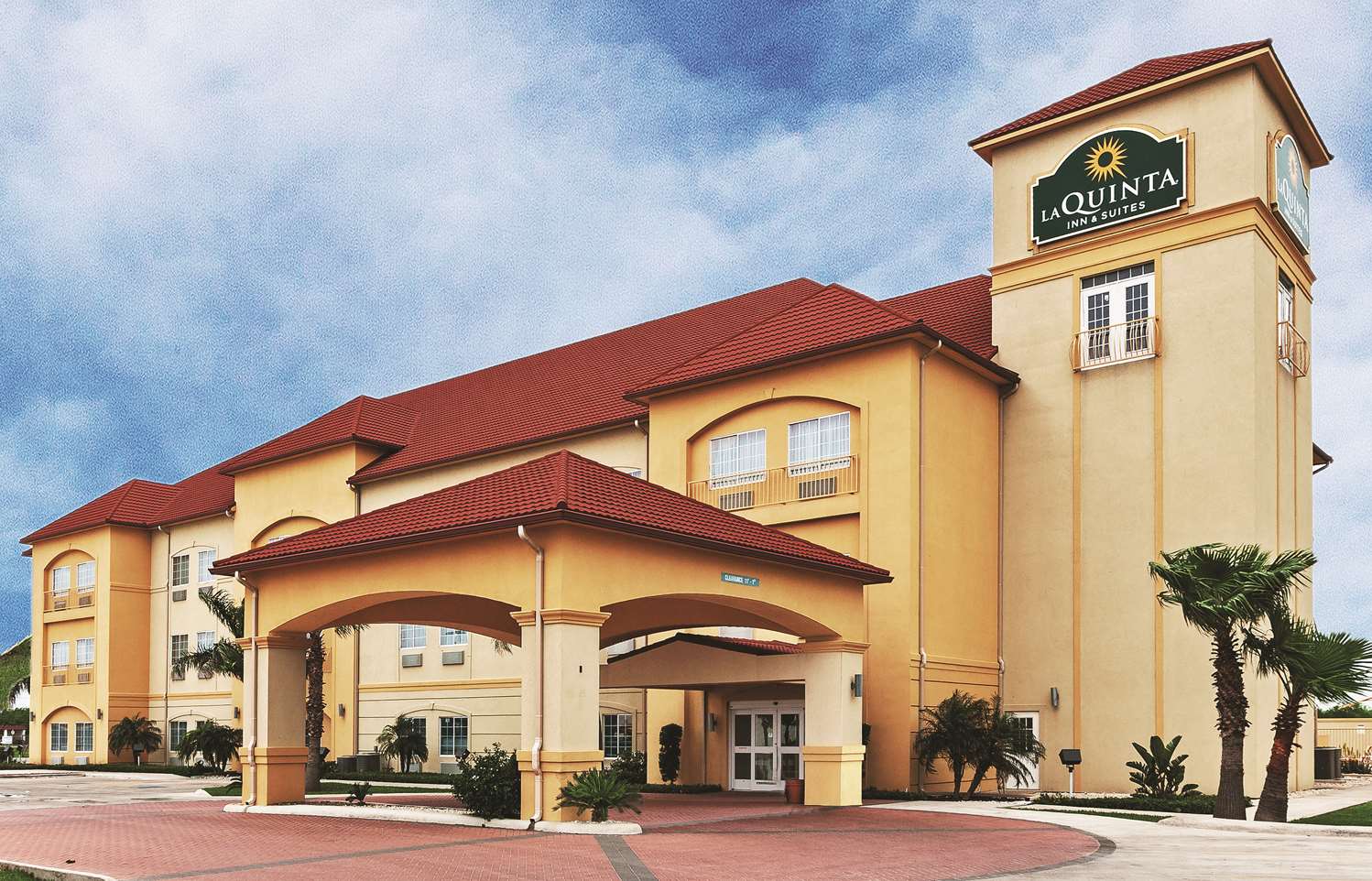 Hotel LA QUINTA INN & SUITES RAYMONDVILLE