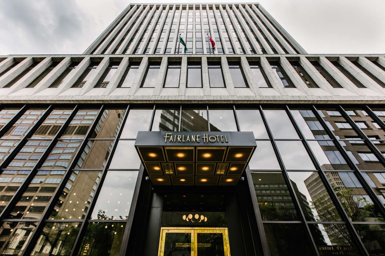 Hotel FAIRLANE HOTEL