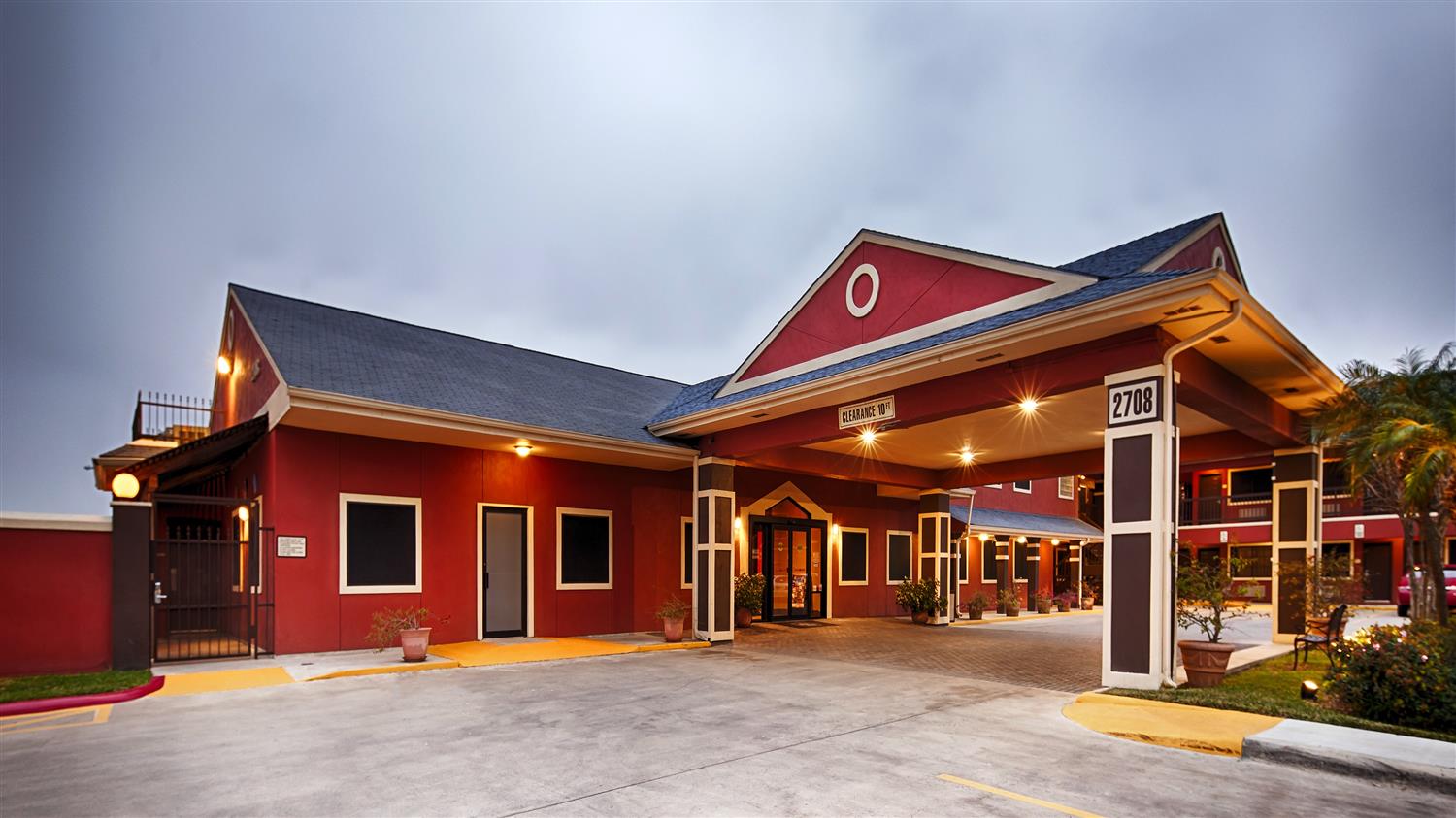 Hotel BEST WESTERN PLUS EDINBURG INN & SUITES