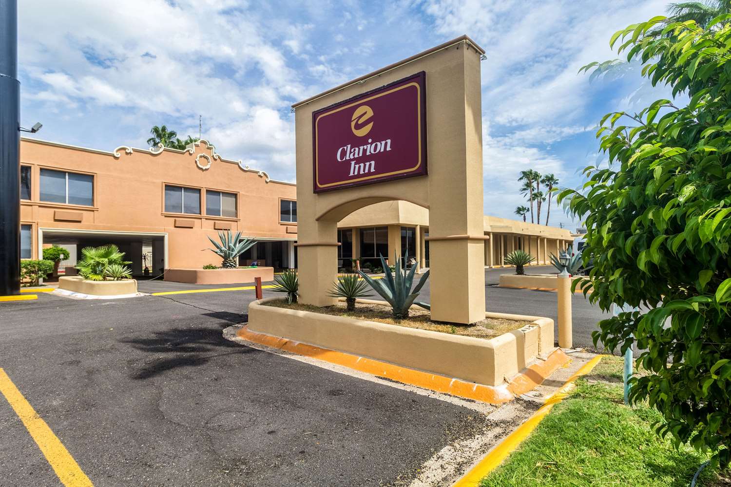 Hotel CLARION INN MCALLEN