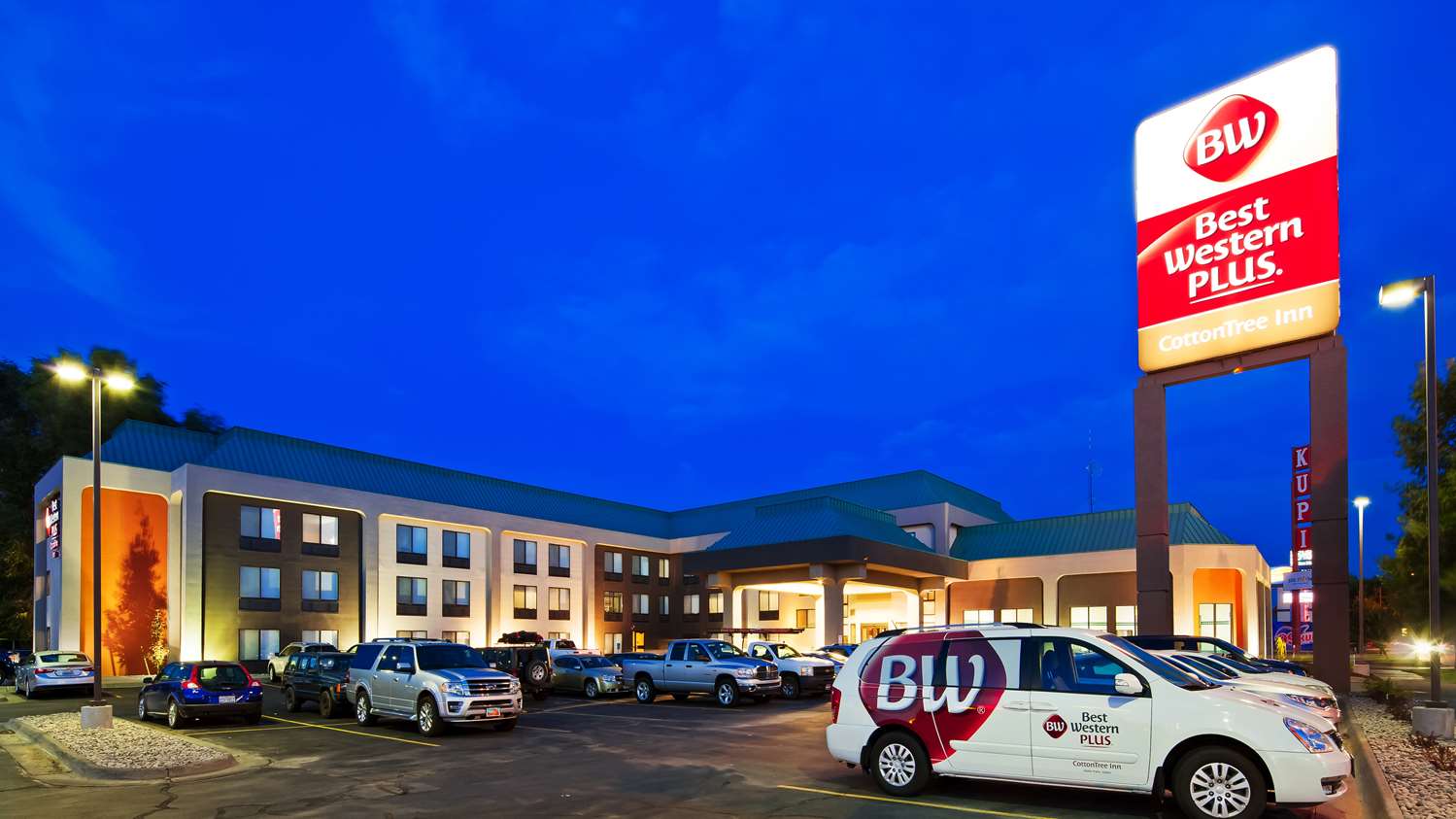 Hotel BEST WESTERN PLUS COTTONTREE INN