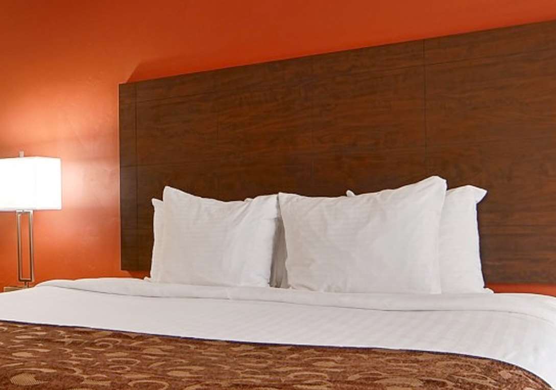 Hotel EL REY INN AND SUITES