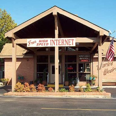 Hotel CHARLES WESLEY MOTOR LODGE BROKEN BOW