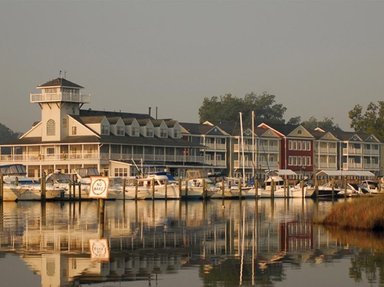 Hotel SMITHFIELD STATION INN RESTAURANT  MARINA