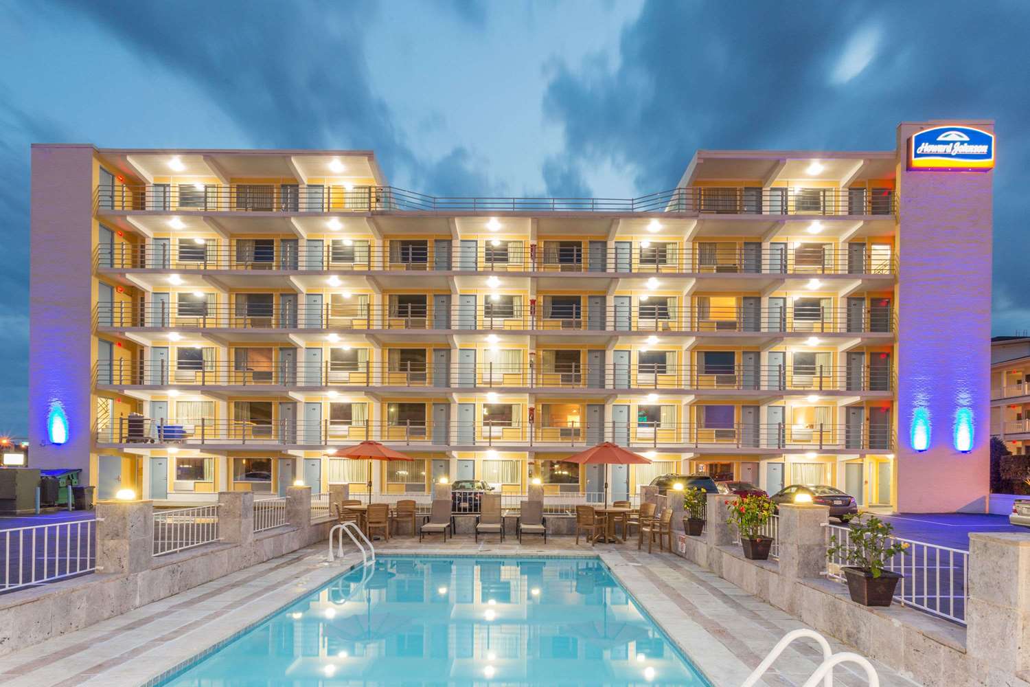 Hotel HOWARD JOHNSON VIRGINIA BEACH AT THE BEACH
