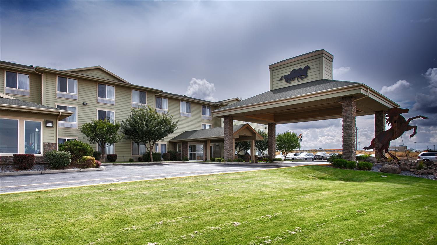 Hotel BEST WESTERN BRONCO INN