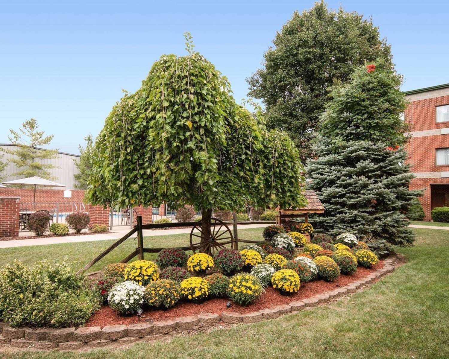 Hotel COMFORT SUITES PARKERSBURG SOUTH