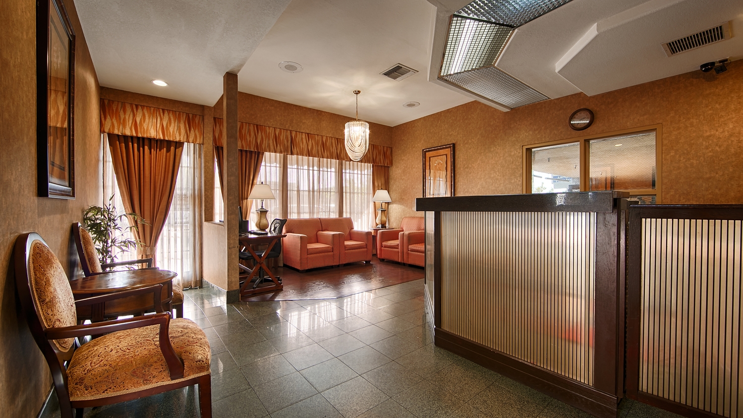 Hotel BEST WESTERN AIRPORT PLAZA INN
