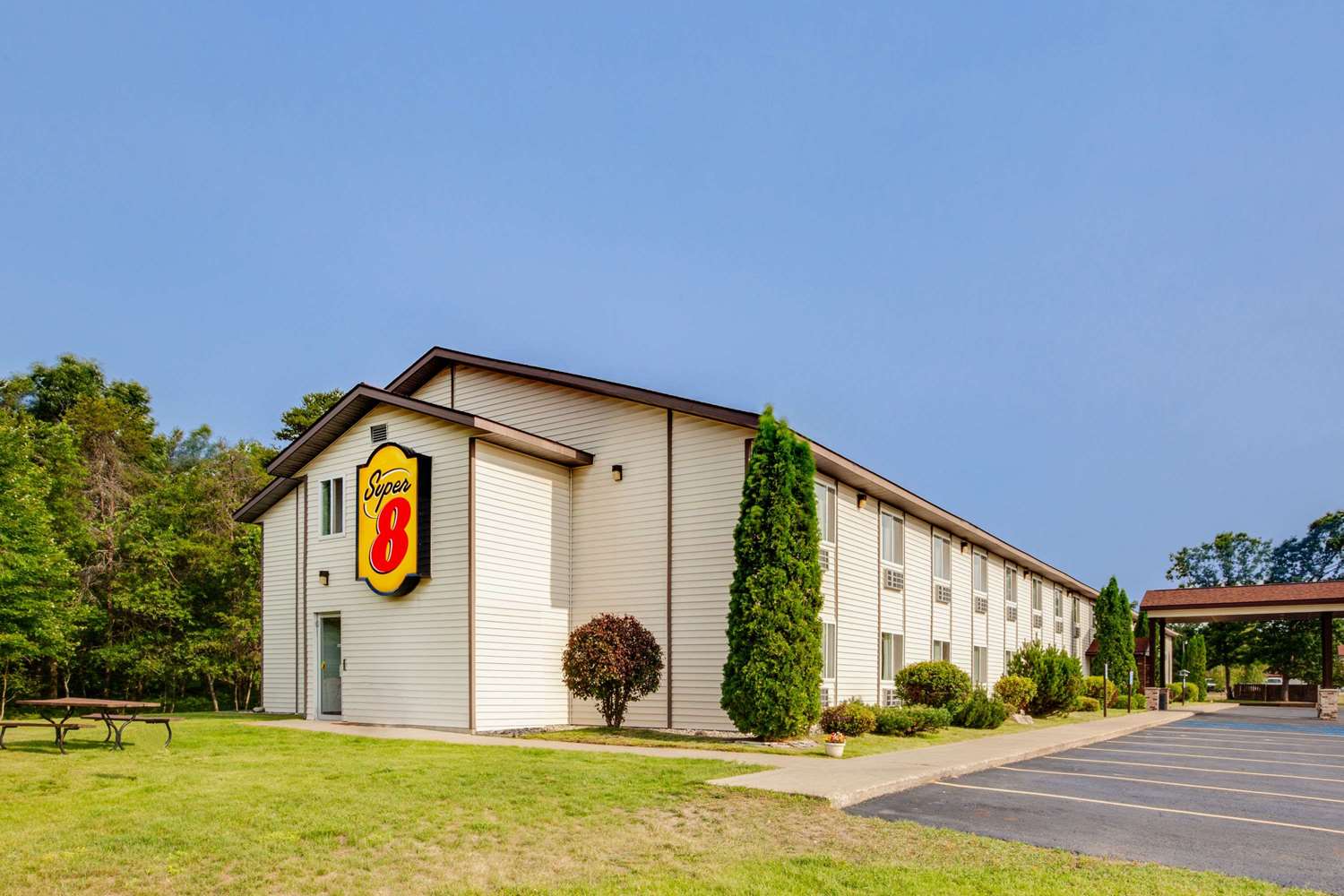 Hotel SUPER 8 GRAYLING