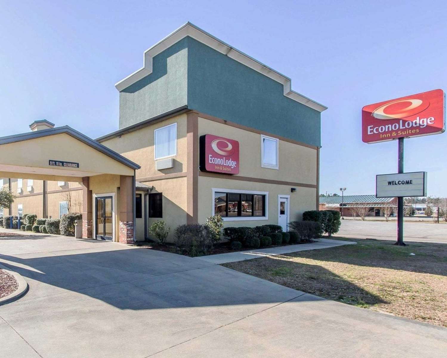 Hotel ECONO LODGE INN & SUITES