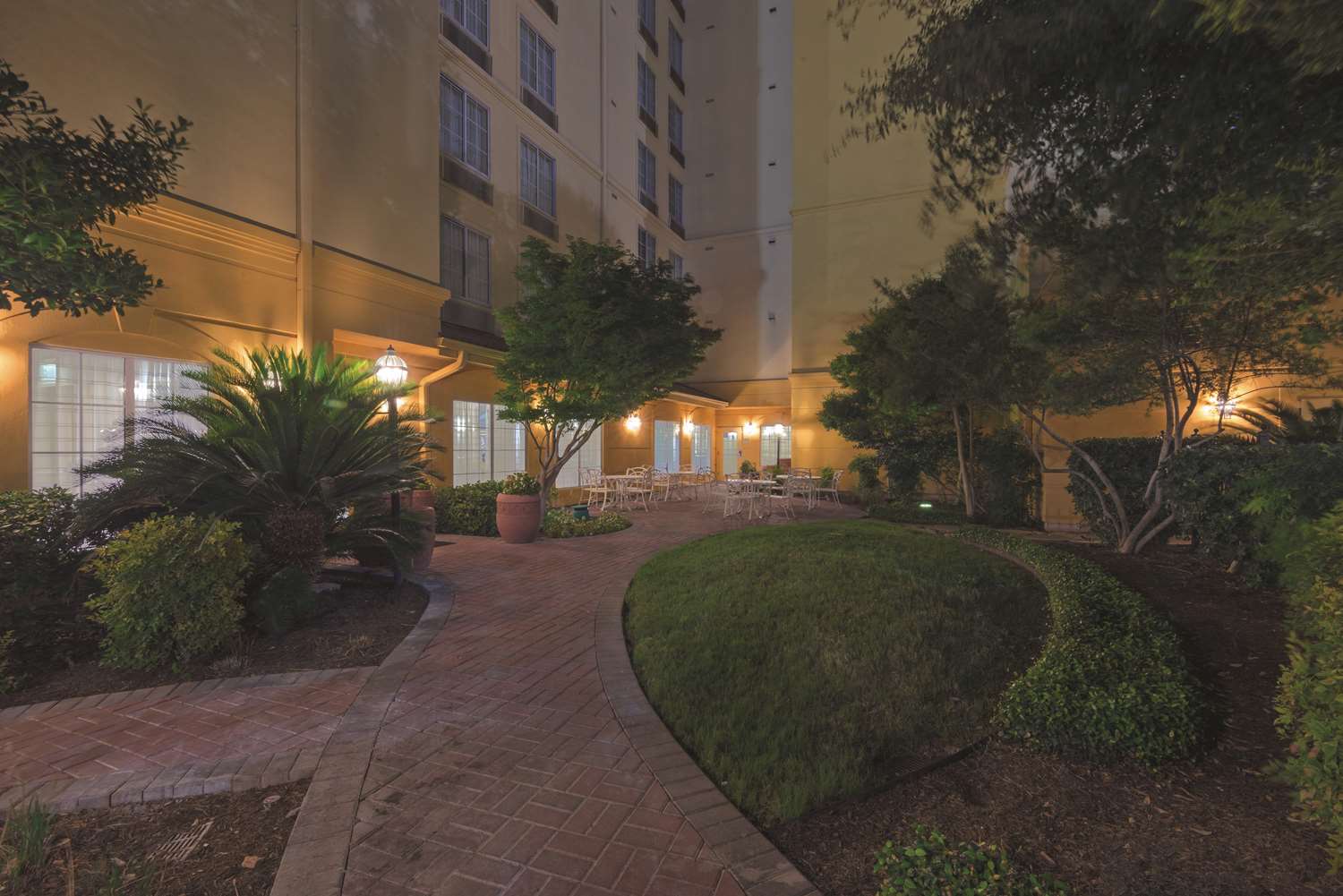 Hotel LA QUINTA INN & SUITES SAN ANTONIO AIRPORT