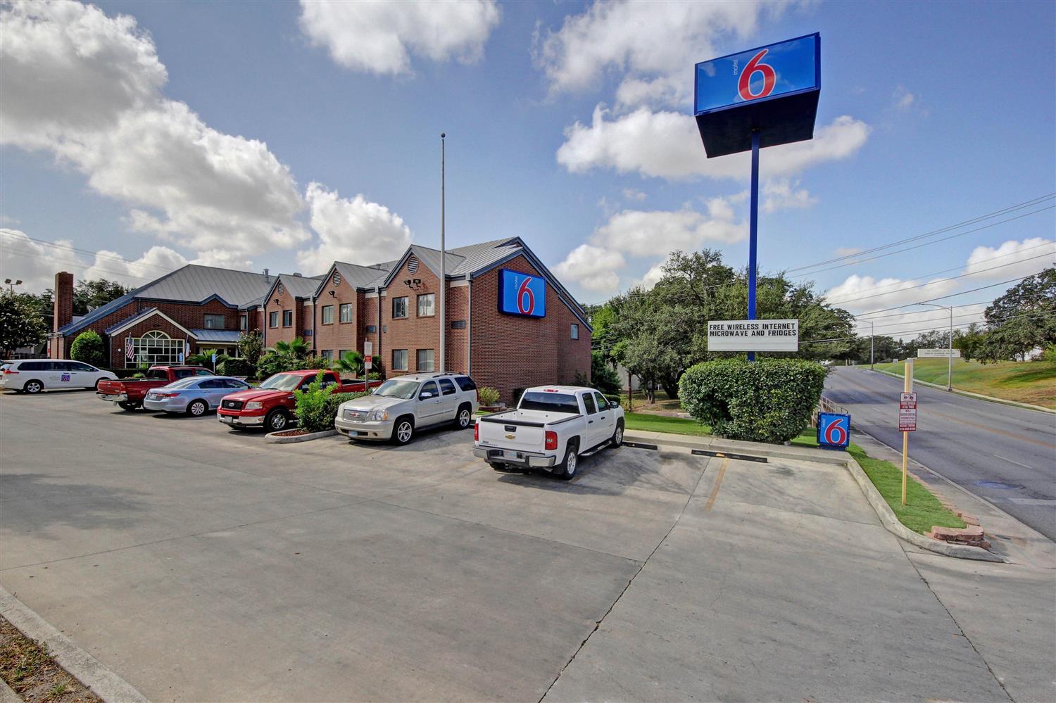 Hotel MOTEL 6 SAN ANTONIO MEDICAL CENTER SOUTH