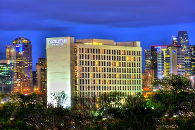 Hotel DOUBLETREE BY HILTON DALLAS - MARKET CENTER